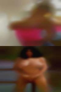 Sexy plain naked girls.