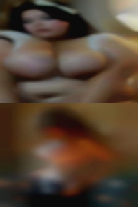 Louis giving away women pussy.